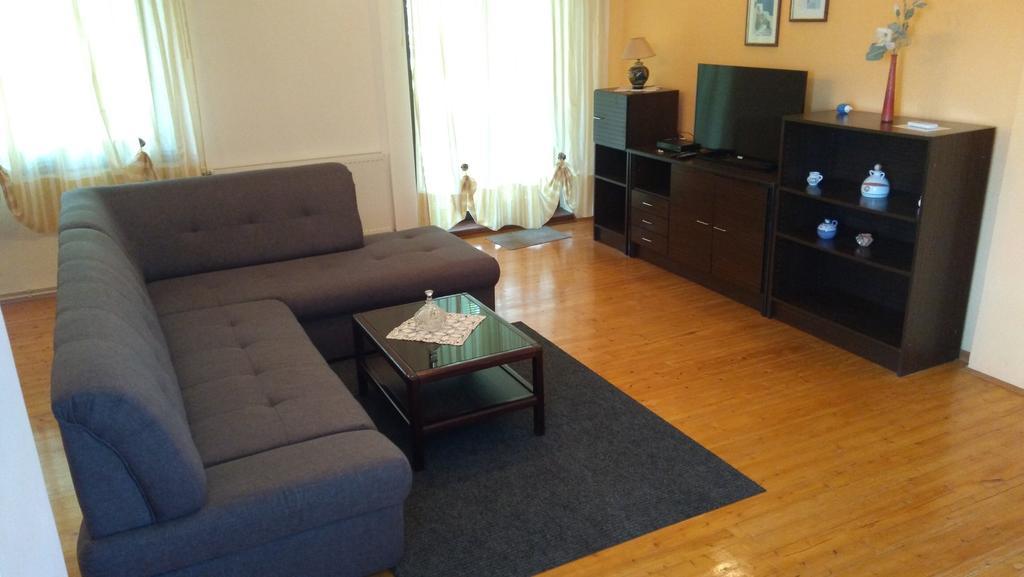 Apartment Drenovica Pula Eksteriør bilde
